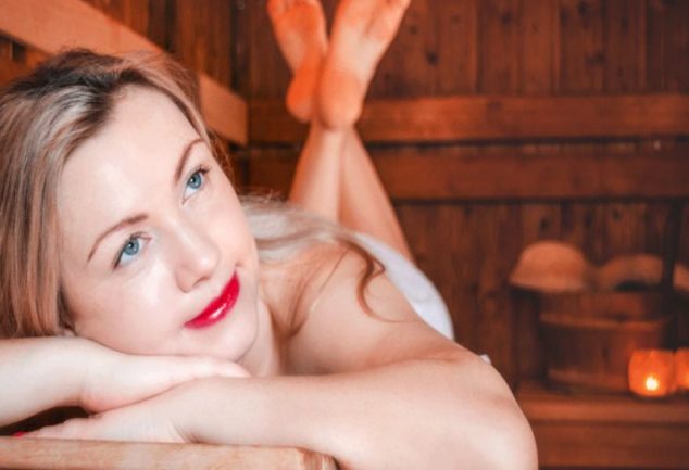 how long should you stay in a sauna