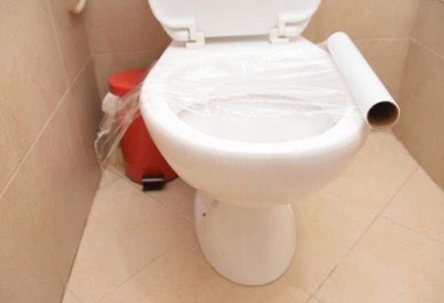 How to Unclog a Toilet with Saran Wrap