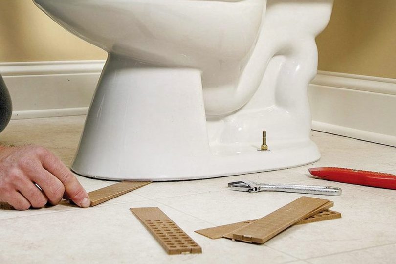 how to shim a toilet