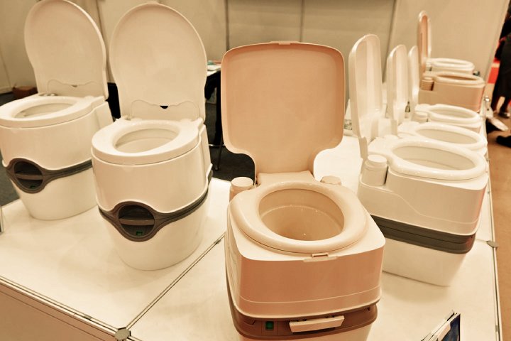 Best Portable Toilet Buying Guide
